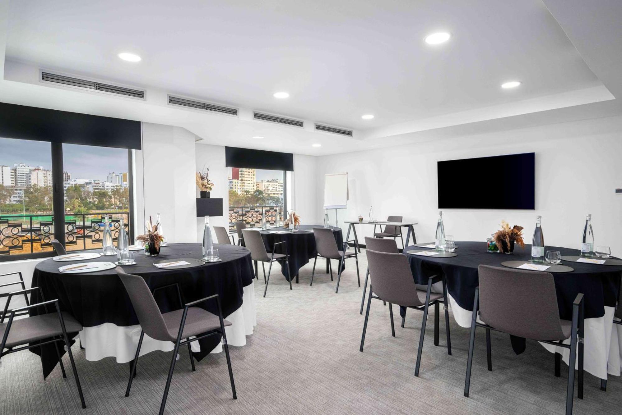 Radisson Hotel Casablanca Gauthier La Citadelle Экстерьер фото