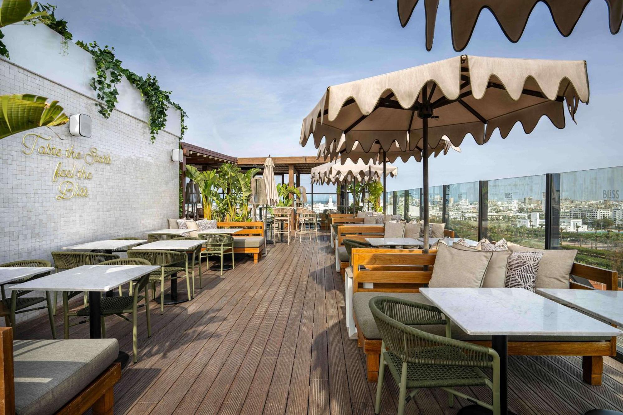 Radisson Hotel Casablanca Gauthier La Citadelle Экстерьер фото